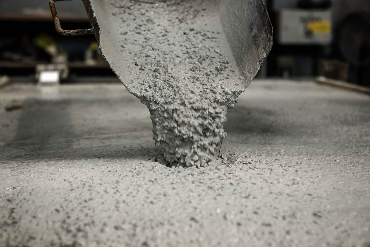 What is concrete lubricant روان‌کننده بتن